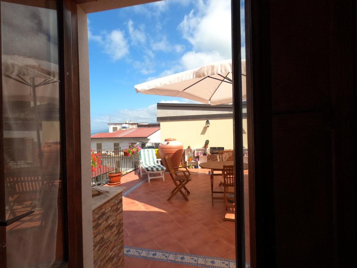 Villa Terrazza Lungomare à Caronia Marina Extérieur photo