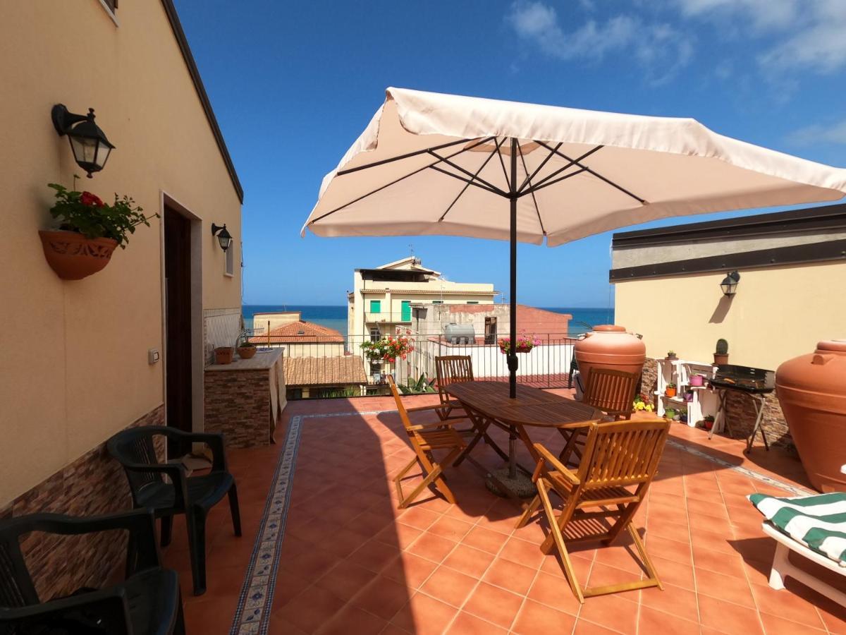 Villa Terrazza Lungomare à Caronia Marina Extérieur photo