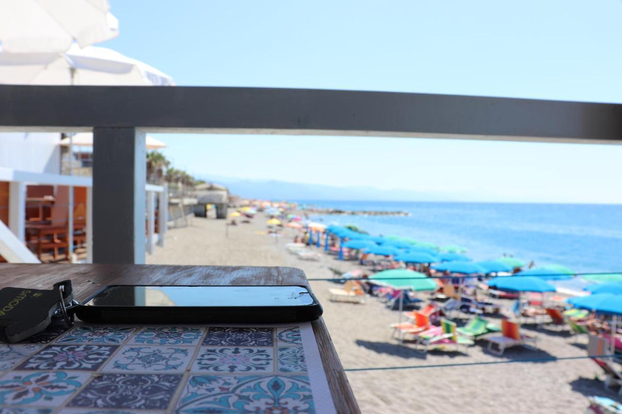 Villa Terrazza Lungomare à Caronia Marina Extérieur photo