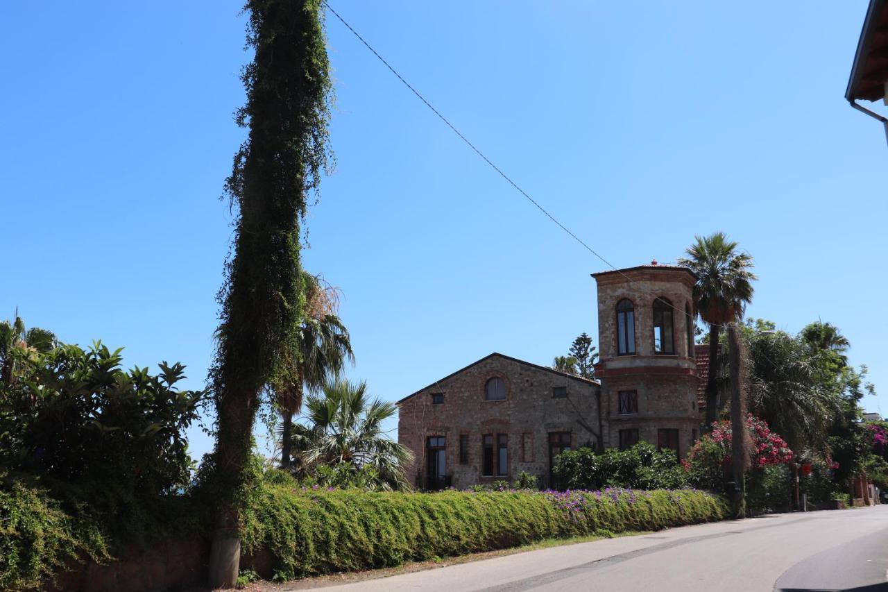 Villa Terrazza Lungomare à Caronia Marina Extérieur photo