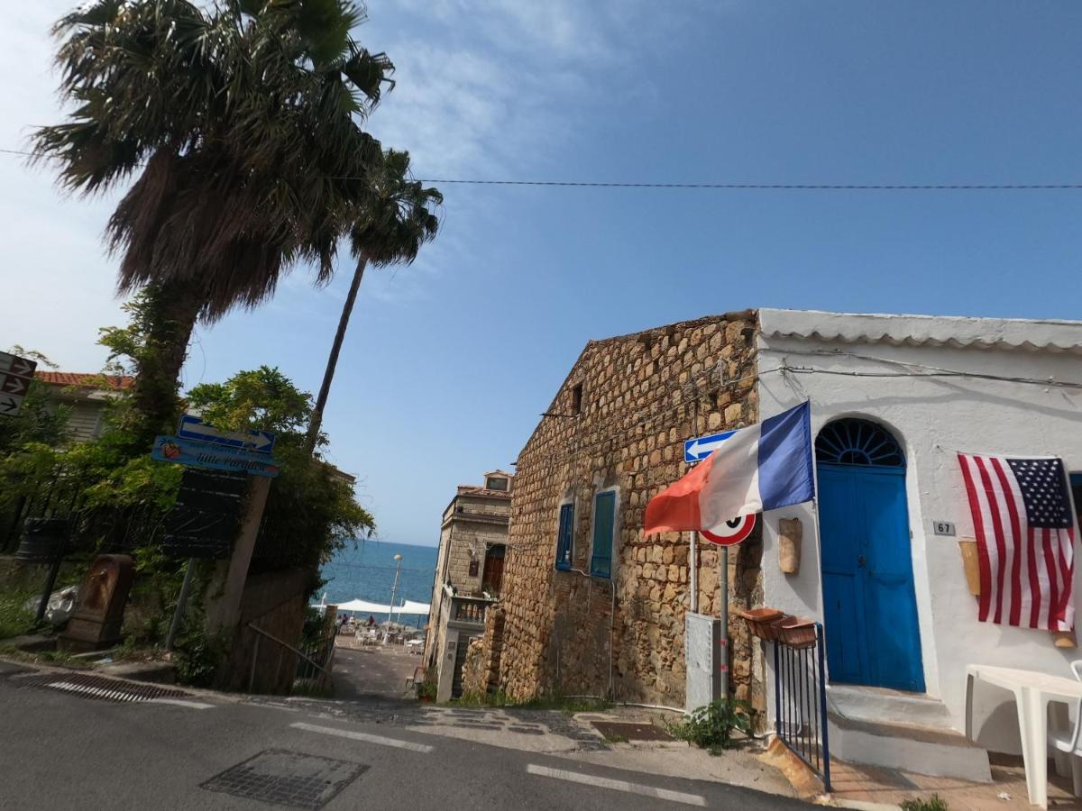 Villa Terrazza Lungomare à Caronia Marina Extérieur photo