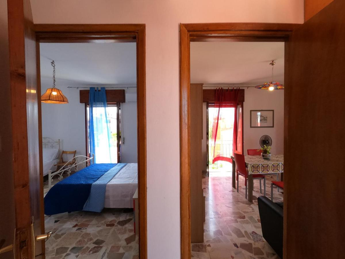 Villa Terrazza Lungomare à Caronia Marina Extérieur photo